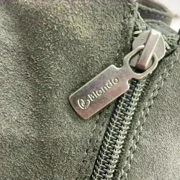 Blondo, “Liam” waterproof dark grey Ankle Bootie. Excellent Condition Size 7.5 - Picture 10 of 11